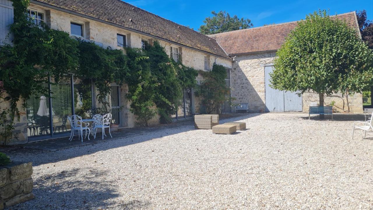 Belle Maison Dans Corps De Ferme - Logement Gabriel Villiers-sous-Grez Esterno foto