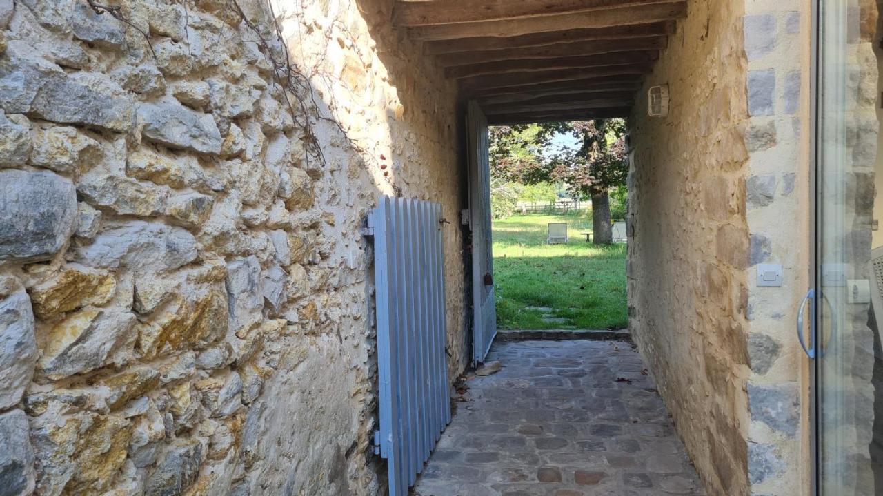 Belle Maison Dans Corps De Ferme - Logement Gabriel Villiers-sous-Grez Esterno foto